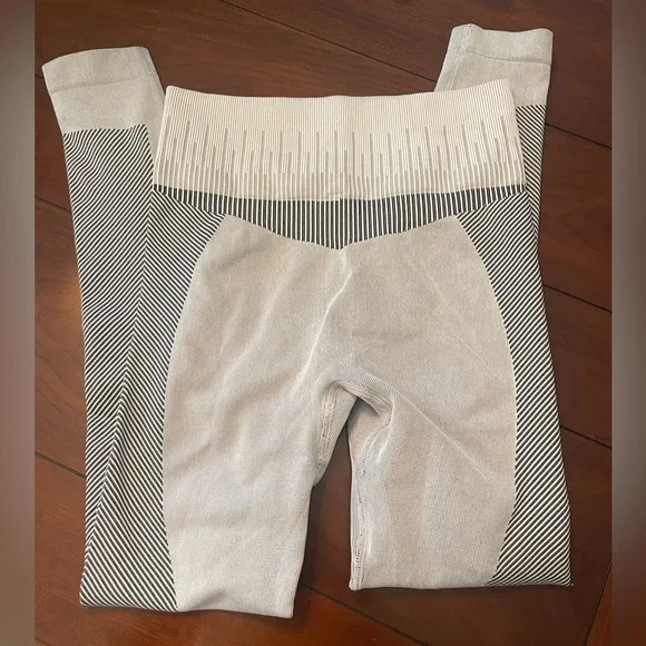 Astoria Activewear | Pants & Jumpsuits | Astoria Activewear Gray And ...